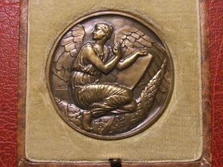 Art Deco Angel Writing On Stone Seated On Laurel Wrap Press Medal By É.  Fraisse photo