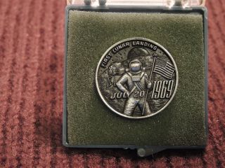 Apollo 11 1969 Nasa Lunar Landing Space Moon Balfour Medal Coin photo