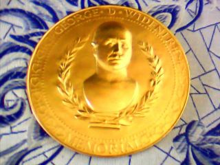 George D.  Widener Gold Medal,  Seymour Lipton Awarded,  Designed By Albert Laessle photo