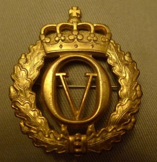King Olav V Of Norway Political Wreath Military? Badge Pin photo