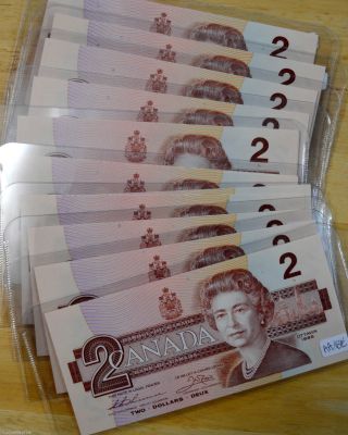 50 Canadian $2.  00 Bills - Consecutive Serial Numbers photo