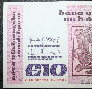 Ireland - 1987 Swift £10 Irish Banknote Good Extra Fine Irland Currency Note P72 photo
