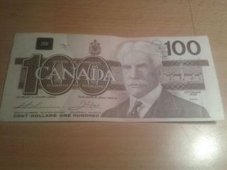 Canada 100 Dollar 1988 Vf Circulated. photo
