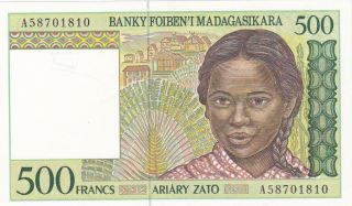 500 Francs From Madagascar Ef Crispy photo