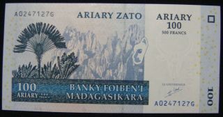Madagascar 100 Ariary - 500 Francs Unc. photo