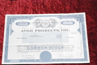 Avon Products,  Inc.  Common Share Stock Certificate 1989. photo