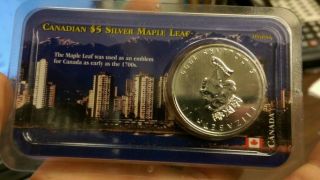 1999 Canada $5 1oz Silver Maple photo