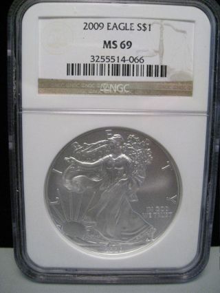 Bu Gem 2009 Silver Us American Eagle Dollar.  1 Troy Oz.  999 Silver.  Ngc Ms69 photo