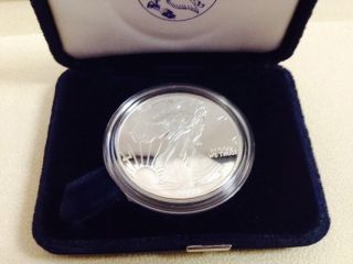 2000 American Eagle Walking Liberty 1oz Silver Coin photo