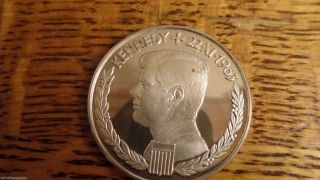 John F Kennedy 35 Mm 14.  9 Grams 1000 Fine Silver photo