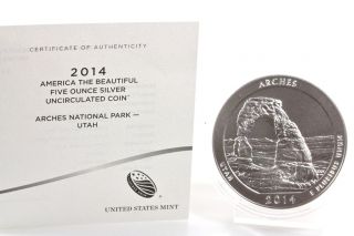 2014 P America The Arches National Park,  Utah 5oz Quarter Unc Coin photo