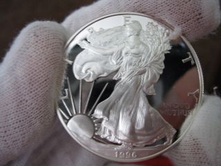 1996 - P American Silver Eagle With & Blazing Mirrors Look photo