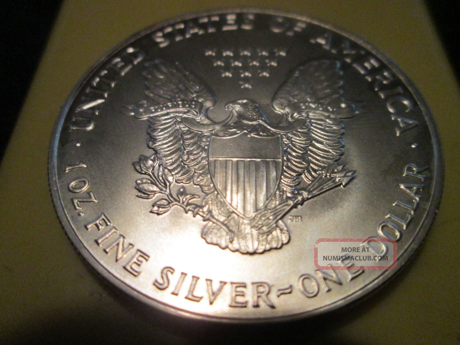 1993 1 American Eagle Silver Dollar One Once Fine Silver 1993-1-american-eagle-silver-dollar-one-once-fine-silver