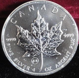 2009 Canada $5 Silver Maple Leaf Coin Tower Bridge Privy photo