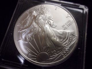 Unc 2007 Silver American Eagle Dollar Us Coin 1 Oz One Ounce.  999 Silver photo
