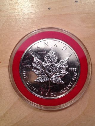 1988 Canadian Maple Leaf 1 Oz Silver Coin photo