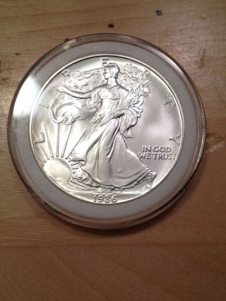 1986 American Eagle 1 Oz Silver Coin. photo