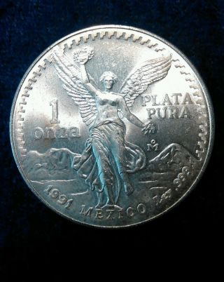 1991 1oz Mexican Libertad Coin. photo
