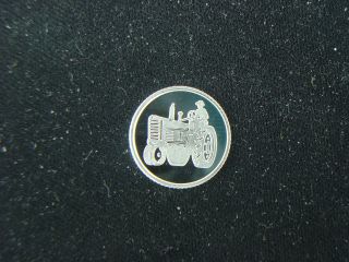 1 Gram.  999 Silver Tractor Round Coin Bar For Farmer With Deere Ihc Ford Farmall photo