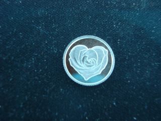 Rose Heart Flower 1 Gram.  999 Silver Round Bullion Coin Mother Wife Sweetheart photo
