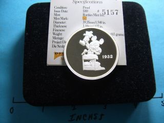 Mickey Mouse From 1932 Disney Hollywood Series 999 Silver Coin Rare Box photo