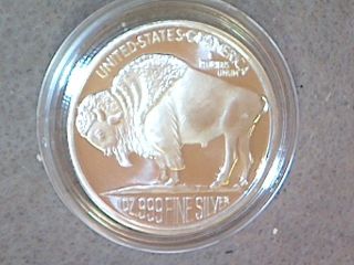 2015 Uncirculated Indian Head Buffalo.  999 Pure Silver,  1 Troy Ounce Round photo