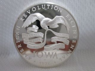 Vintage 1.  2oz Silver Iowa Franklin 50 States Bicentennial Medal Ga8917 photo