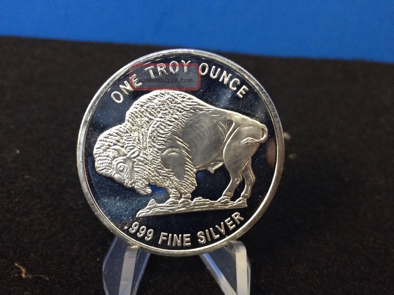 1 Oz Silver Buffalo Round 999 Fine