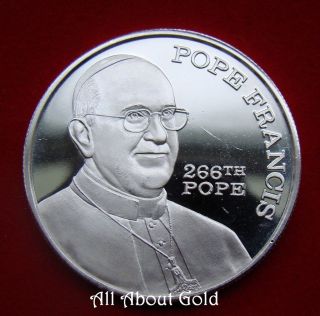 Solid Silver Round 1 Troy Oz 266th Pope Francis Papa Francisco.  999 Pure Bu photo