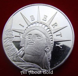 Solid Silver Round 1 Troy Oz Statue Of Liberty Freedom Lady Pure.  999 Bu photo
