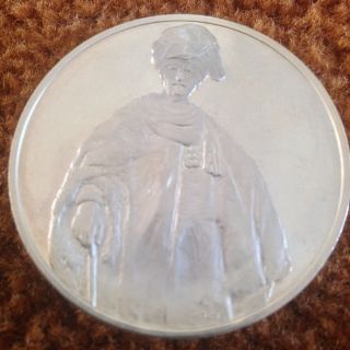 Vintage 2.  3oz Silver Medallion Genius Of Rembrandt 