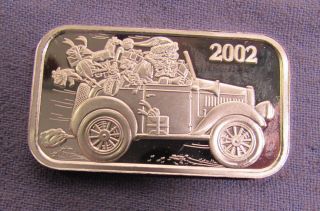 2002 Santa Claus In Auto One Oz Silver Bar.  999 Fine - - 1 Troy Ounce Exceptional photo