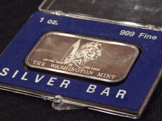 1 Oz Fine Silver.  999 Liberty Bust Washington With Natural Toning Low Bid photo