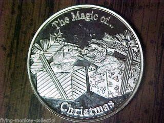 2 Puppy Dogs 2006 Magic Of Christmas.  999 Fine Silver 1 Ounce Round - 111514 photo