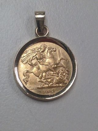 22ct & 9ct 1908 Half Sovereign Solid Gold Coin Pendant photo