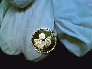 2001 Republic Of Liberia $25 Gold Coin.  73g (worlds Smallest Gold Coin).  999 photo