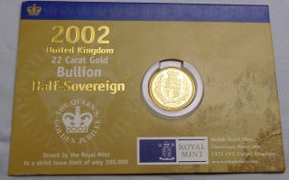 2002 Gold Half 1/2 Sovereign United Kingdom Qe2 Shield Reverse Royal Card photo