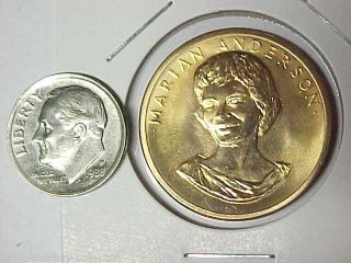 1980 Marian Anderson Gold American Arts Commemorative 1/2 Ounce Of Gold photo