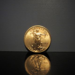 2007 $5 American Gold Eagle 1/ 10 Oz Coin / photo