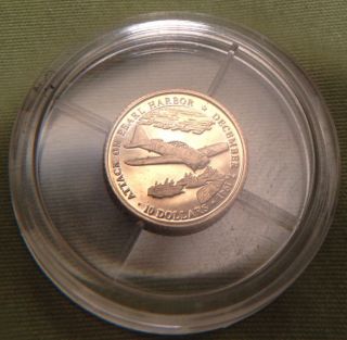 2001 Pearl Harbor $10 Gold Coin,  Liberia,  World ' S Smallest Gold Coin photo