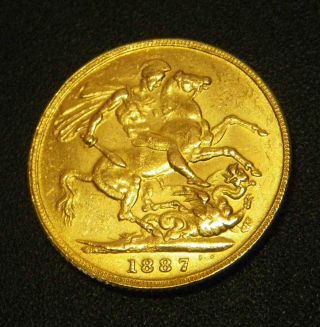 United Kingdom Full Gold Sovereign,  Queen Victoria Jubilee Year 1887 photo