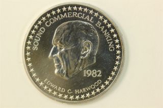 1982 1 Oz.  Platinum Sound Commercial Banking Bullion Coin Edward C.  Harwood Bu photo