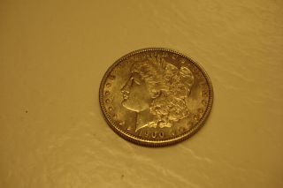 Au/bu 1900 - P Silver Morgan Dollar,  (57 - 1m) photo