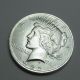 (1) 1922 Peace Dollar // Gem Uncirculated // 90 Silver Coin Dollars photo 1