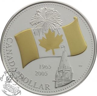 Canada 2005 40th Anniv.  Of Canada ' S Flag Gold Plated Silver Dollar In Capsule photo