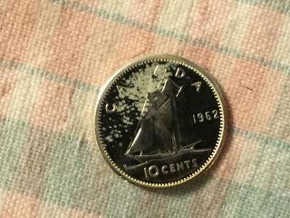Canada 1962 Silver 10 Cent Coin photo