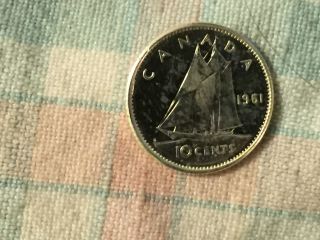 Canada 1961 Silver 10 Cent Coin photo