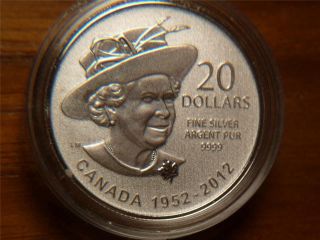 2012 Canada $20 Twenty Dollars, .  9999 Silver Coin,  Queen Elizabeth Ll photo
