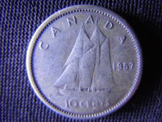 1957 - Canada 10 Cent Coin (silver) - Canadian Dime - World - 34f photo