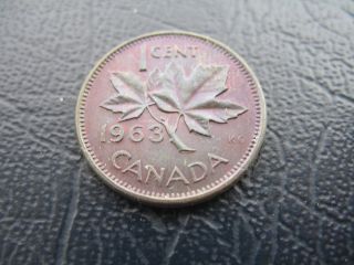 Canada Small Cent 1963.  Hanging 